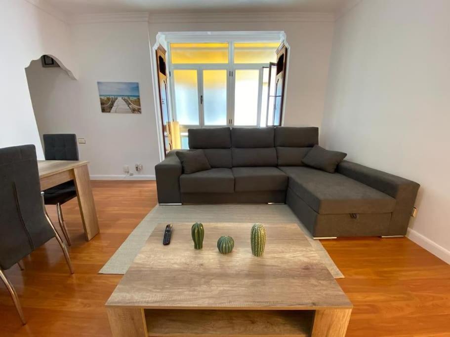 Sand & Sun - 2 Bedrooms Apartment 50M Beach Лас Палмас де Гран Канария Екстериор снимка
